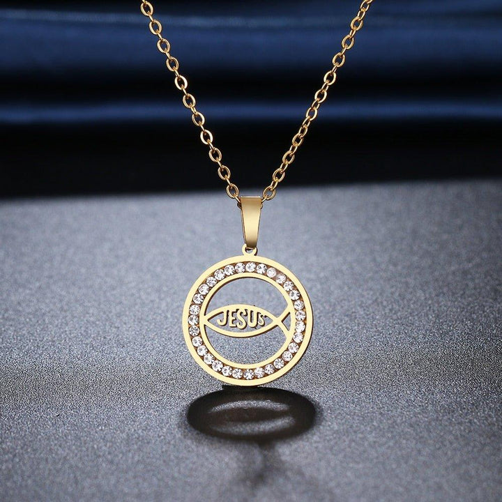 Collier avec pendentif cercle en strass, forme de poisson et écriture "jesus" en plaqué or / argent - MonPendentif