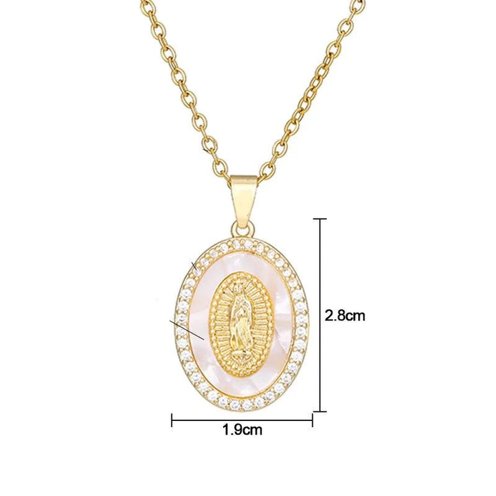 Collier avec pendentif de la Vierge Marie sur un médaillon ovale en émail en plaqué or - MonPendentif