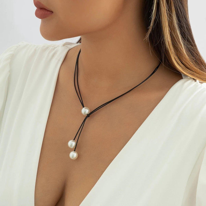 Collier pendentif 3 perles en corde noire - MonPendentif