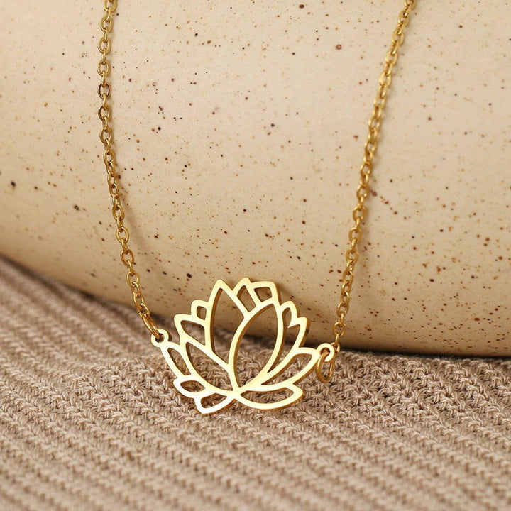 Collier pendentif fleur de lotus plat plaqué or / argent - MonPendentif