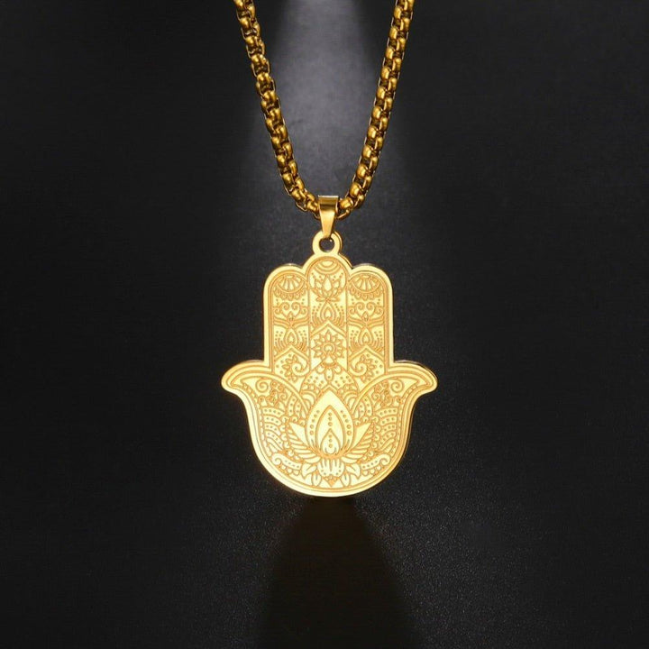 Collier pendentif main de fatma avec gravures plaqué or / argent - MonPendentif