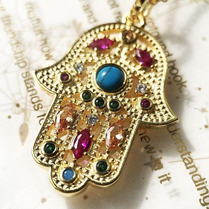 Collier pendentif main de fatma en pierres multicolores et turquoise en plaqué or - MonPendentif