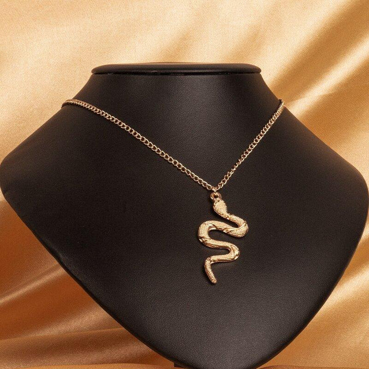 Collier pendentif serpent relief chaîne maillon - MonPendentif