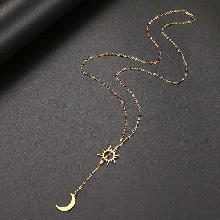 Collier pendentif soleil et lune plat totem plaqué or / argent - MonPendentif
